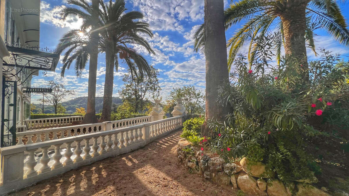 Appartement à GRASSE