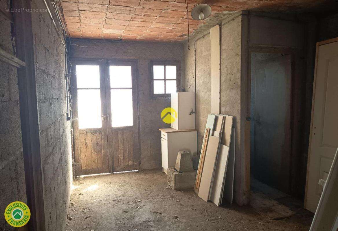 Maison ville a renover - photo 13