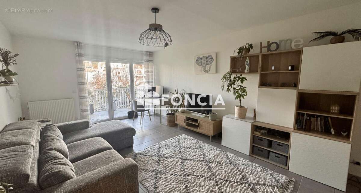 Appartement à FLOIRAC