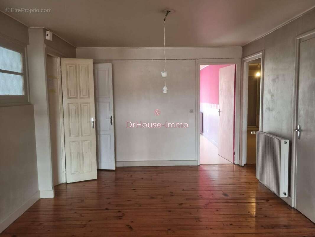 Appartement 100 m² à Le Puy-En-Velay  - photo 5