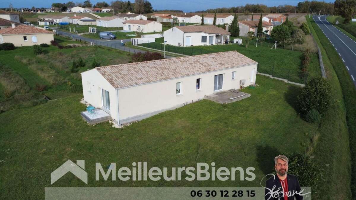 Maison à SAINT-SIMON-DE-BORDES