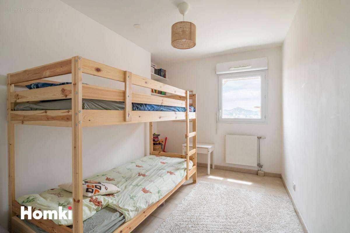 Appartement à MARSEILLE-12E