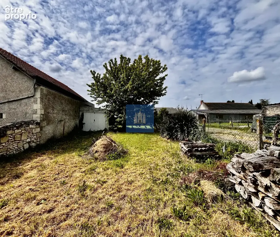 ANTOIGNE (49)  Maison de charme 3 CH avec piscine - photo 17