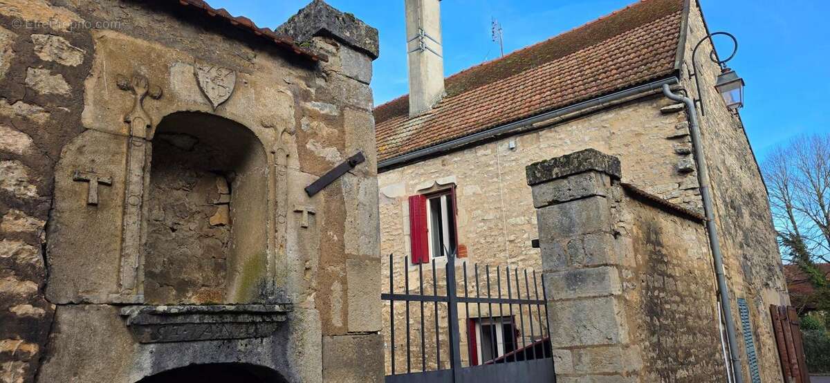 Maison 87 m² à Villaines-En-Duesmois  - photo 6