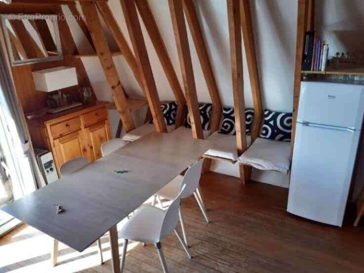 Maison à BESSE-ET-SAINT-ANASTAISE