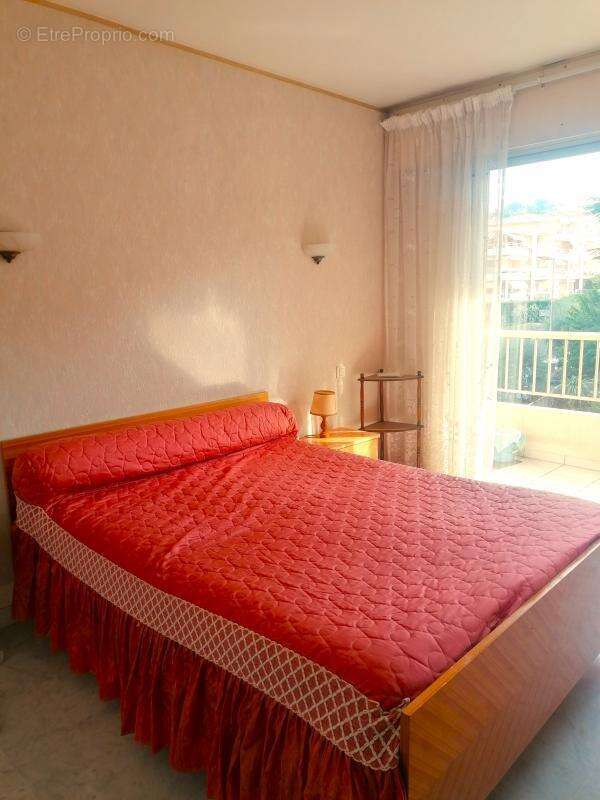 Appartement à LE CANNET