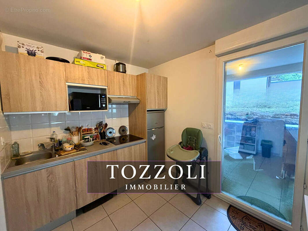Appartement Lyon 3 pièce(s) 70.10 m2 - photo 3