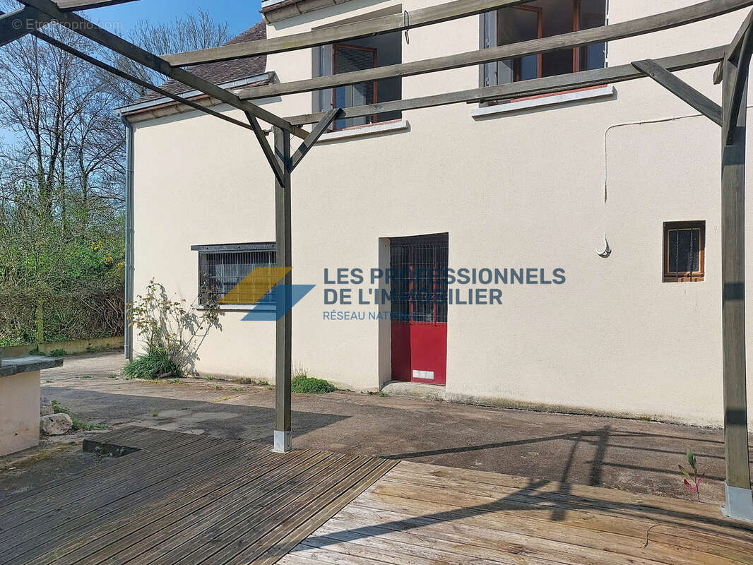 Maison à SAINT-GERMAIN-DES-PRES