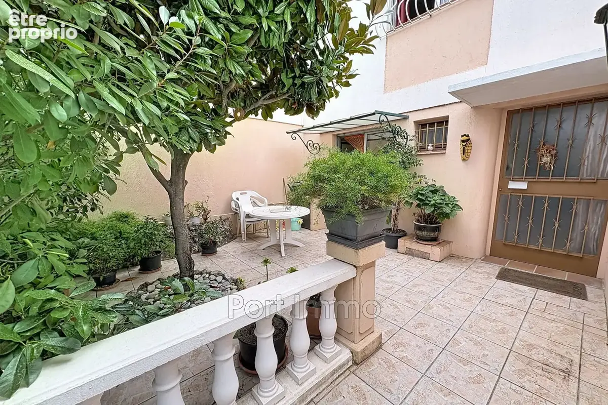 Maison 4 pièces 105 m² à vendre à Saint-Laurent-Du-Var (06700) - photo 3