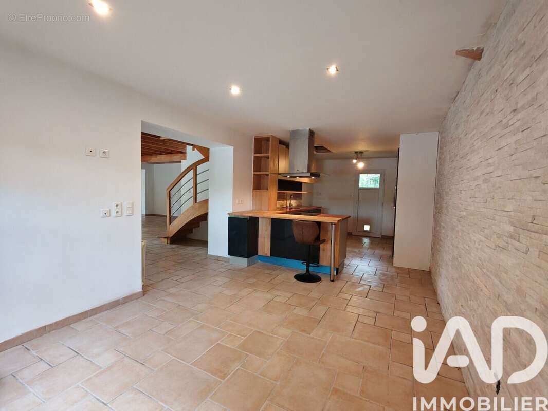 Photo 6 - Maison à SAINT-GUYOMARD