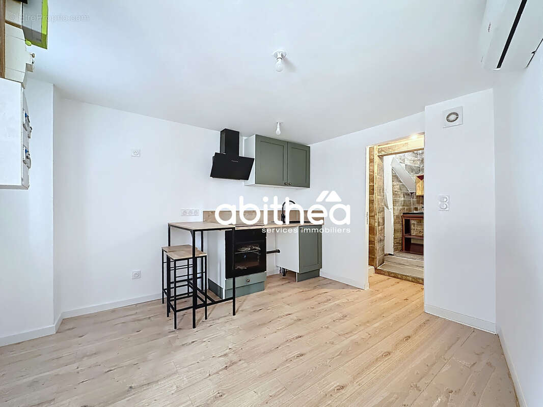 Appartement à THEZAN-LES-BEZIERS