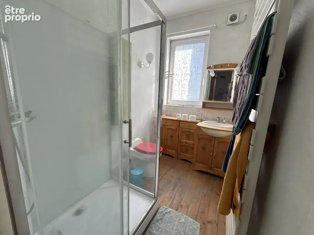 Maison 5 pièces de 100 m2 avec grand jardin proche de la Lys - photo 6