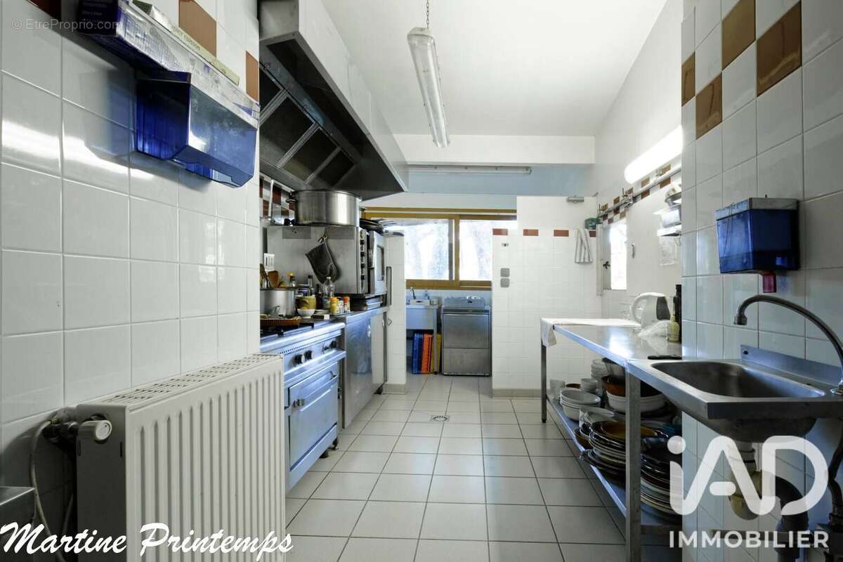 Maison 397 m² à Chalaux  - photo 8