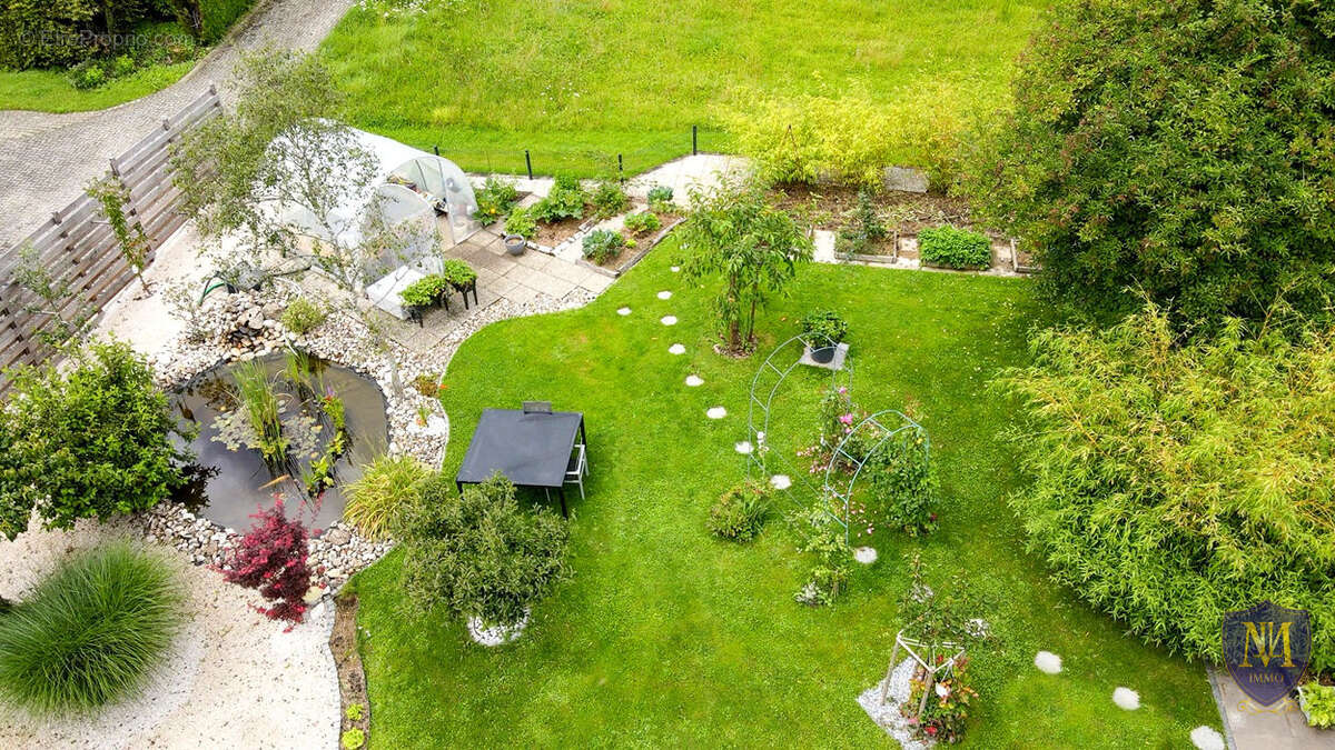 Bettlach au calme avec vue dégagée très belle maison de 161 m2 avec 15,37 ares - photo 17