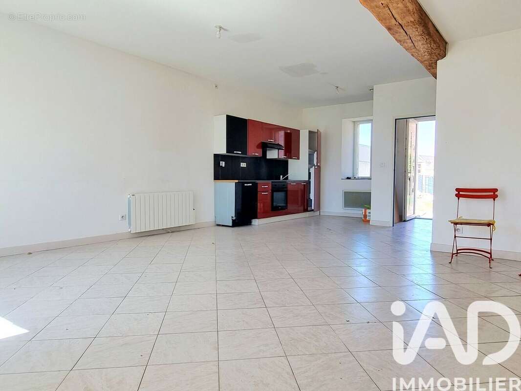 Photo 3 - Maison à OINVILLE-SAINT-LIPHARD