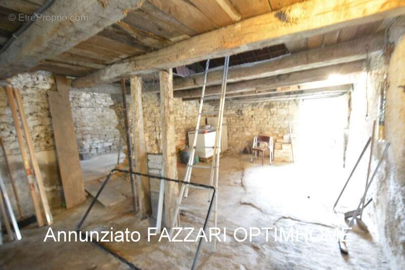  A vendre en exclusivité, Maison de village de 111 m² habitable avec dépendances et grande grange de 106 m² – Brandeville (55),  - photo 23