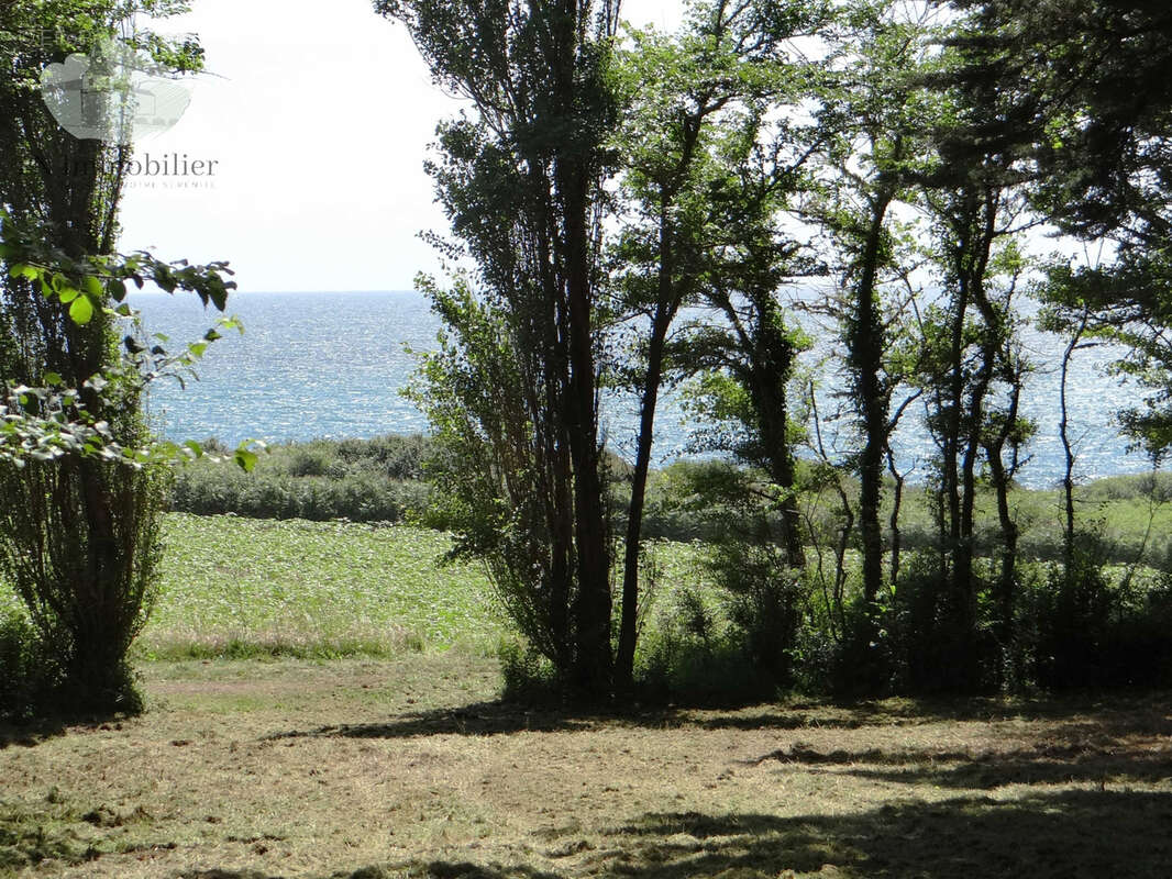 Propriété de caractère - vue mer - doëlan 225 m2 - photo 11
