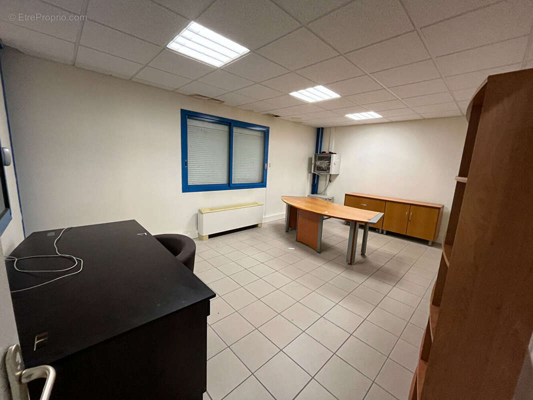 Commerce à BEAUREPAIRE