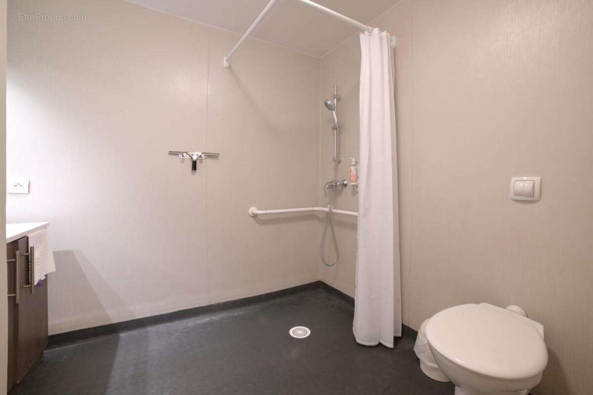 Vente T1bis APMR - Résidence de tourisme classée 3  étoiles - photo 3
