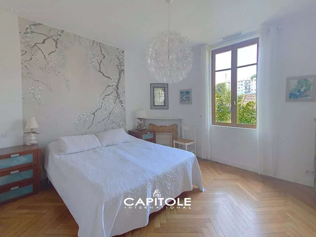 Maison à ANTIBES