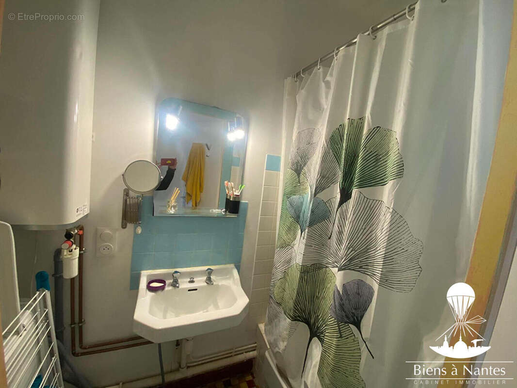 A vendre petite maison de bord de mer - photo 9