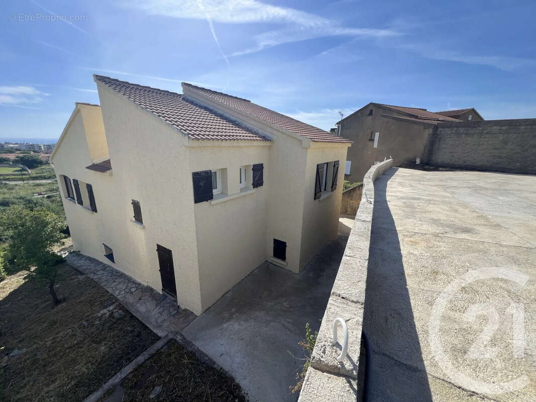 Maison à FURIANI