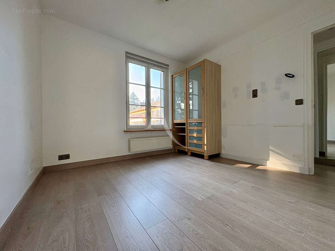 Appartement à GIF-SUR-YVETTE