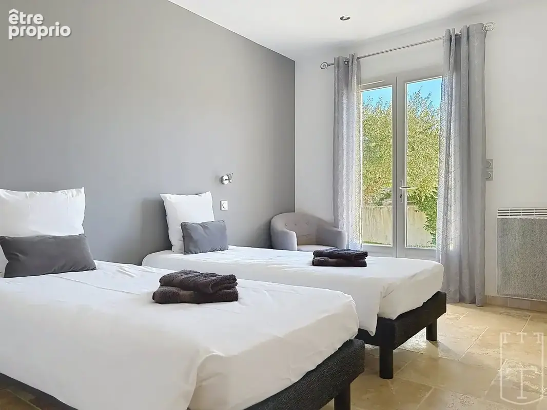 Investissement clé en main en Ardèche [3 gîtes de charme avec piscines privatives et spas] - photo 11