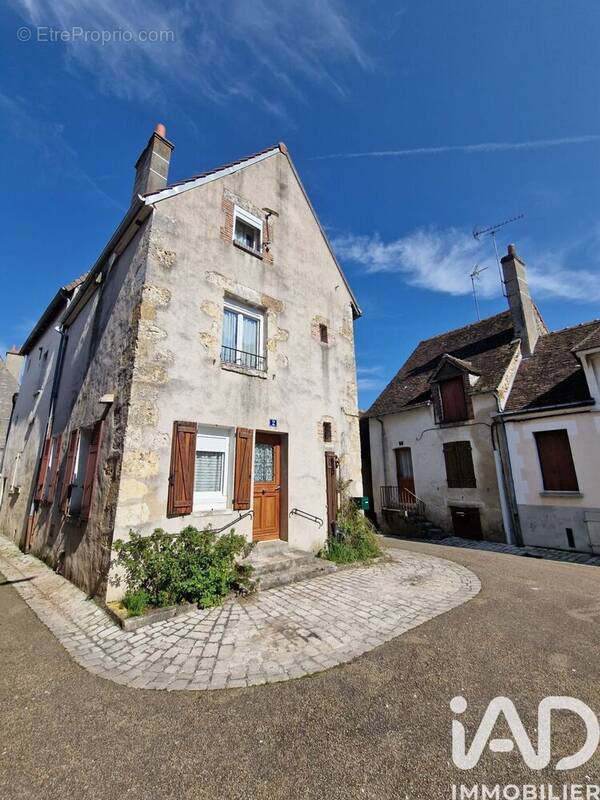 Photo 1 - Maison à CHATILLON-COLIGNY