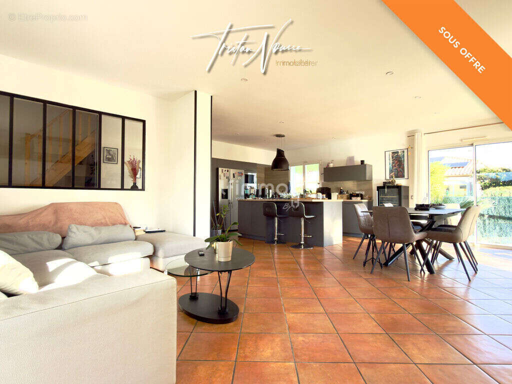 Villa 4 faces de 113 m2 - 4 chambres - piscine - Latour-Bas-Elne - photo 5