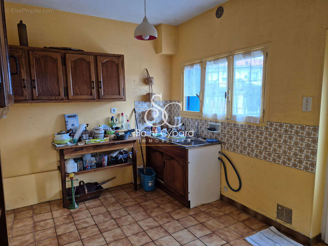 Maison à RUELLE-SUR-TOUVRE