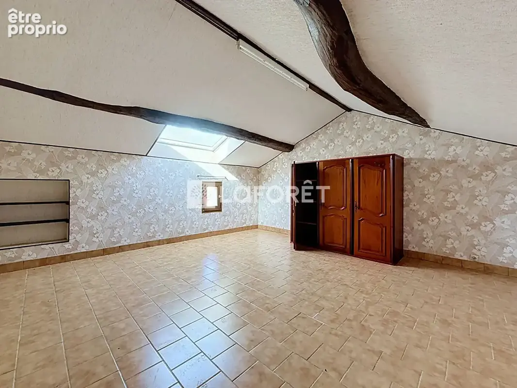 Maison Doue la fontaine 7 pièce(s) 215 m2 - photo 9