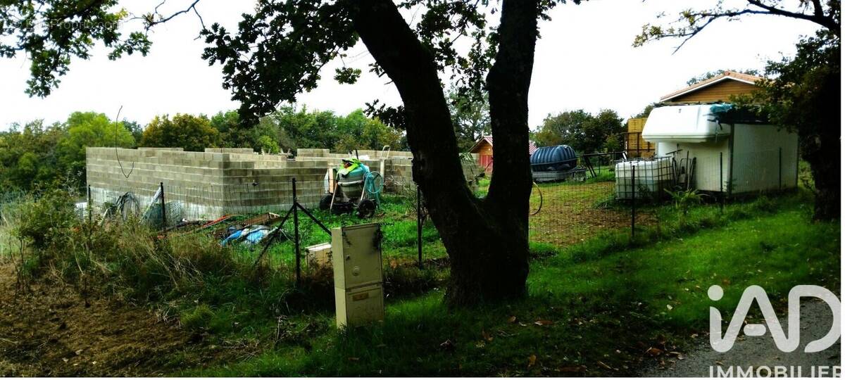 Photo 1 - Terrain à VILLEFRANQUE