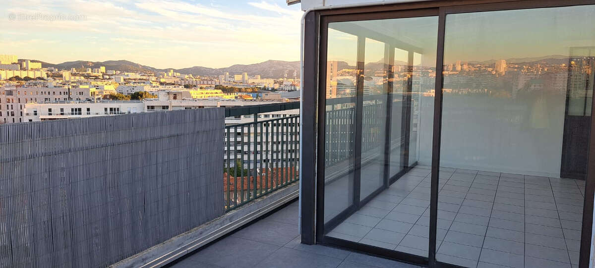 Appartement à MARSEILLE-10E