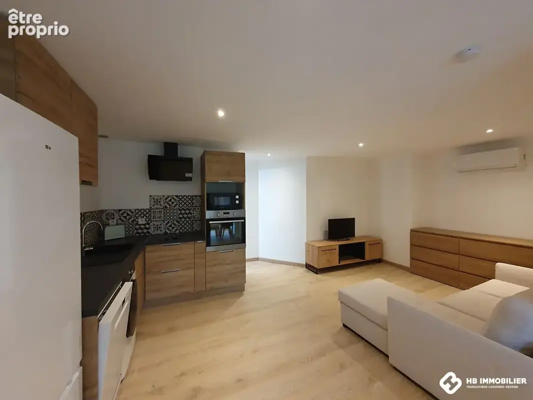 Tènement Immobilier à  Mably 9 pièce(s) 395.67 m2 - photo 12