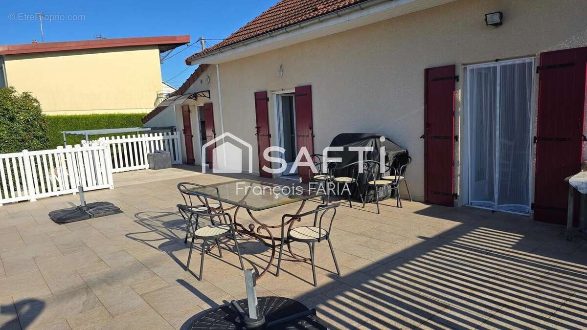 Photo 9 - Maison à MONTCEAU-LES-MINES