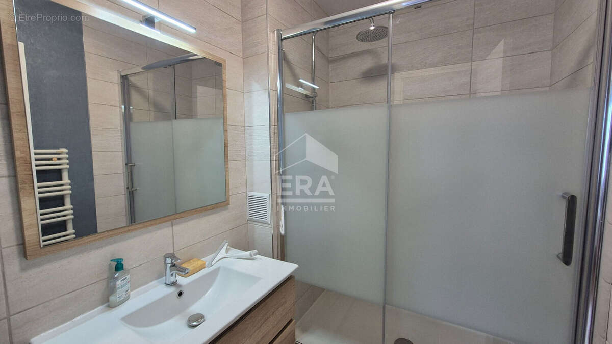 Appartement à BRIE-COMTE-ROBERT