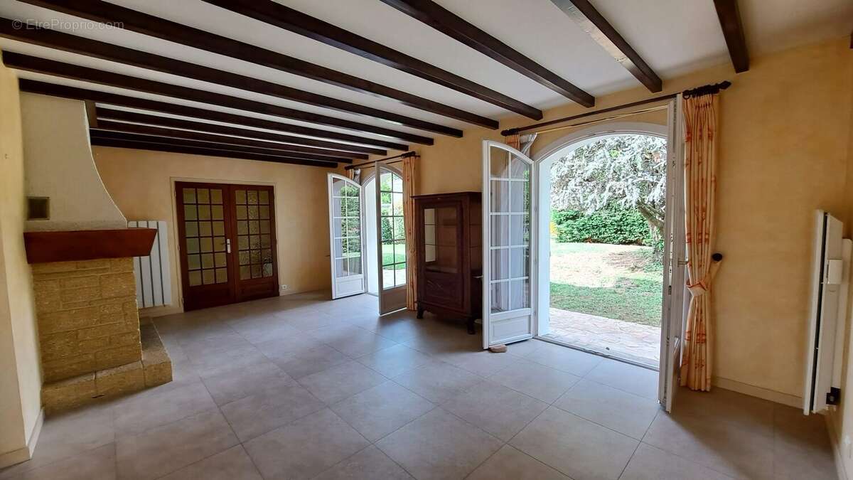 Maison 186 m² à Francheville  - photo 3
