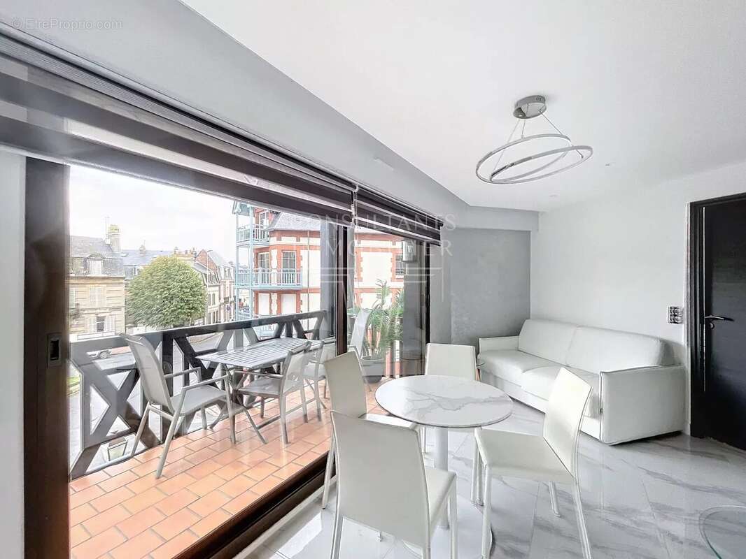 Appartement à DEAUVILLE