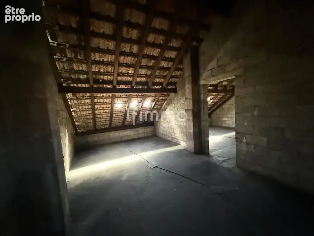 Vends à Brettnach une maison de village avec jardin - photo 11