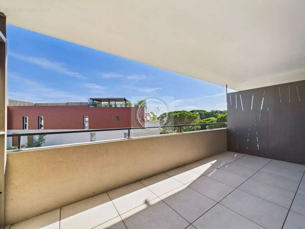 Appartement à FREJUS