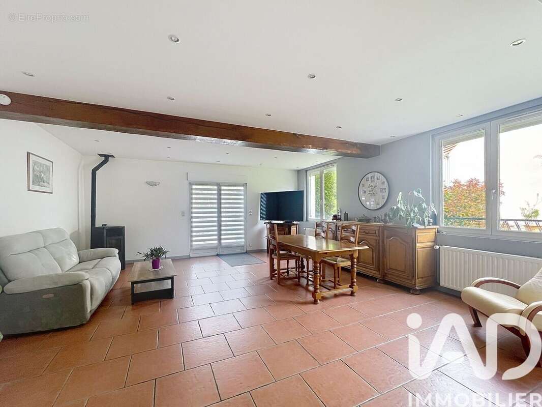 Photo 4 - Maison à MOUROUX