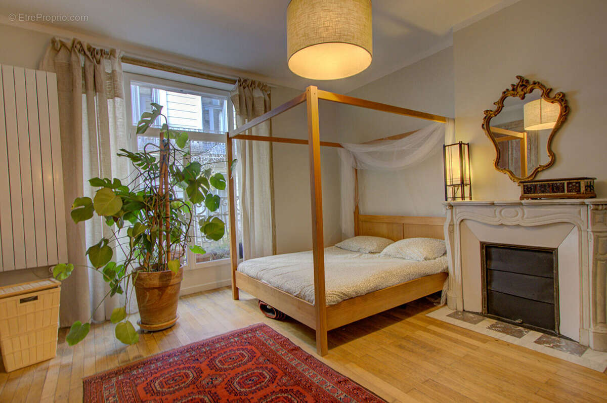 Élégance et confort pour cet appartement prêt à vivre en hypercentre - photo 4