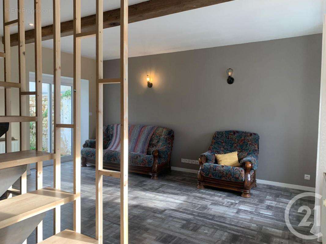 Maison à WAILLY-BEAUCAMP