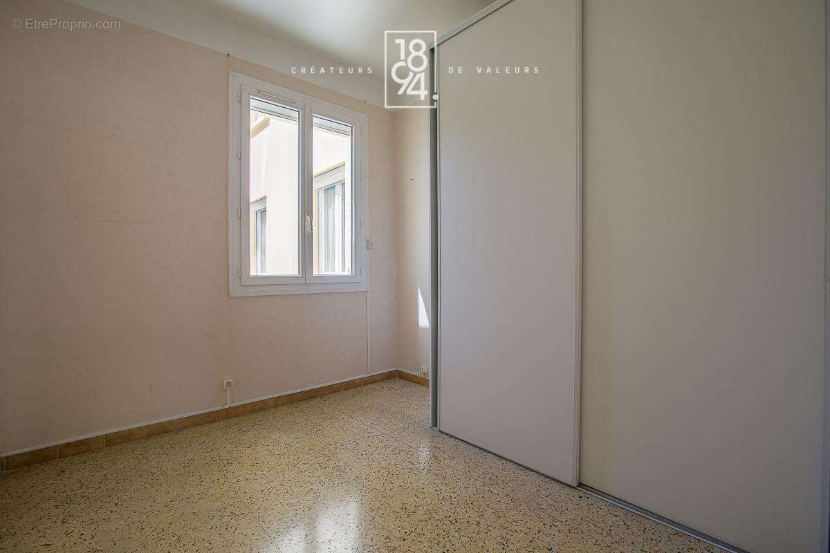 Appartement à MARSEILLE-8E