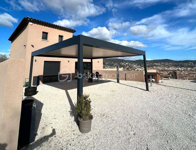 Maison à DRAGUIGNAN