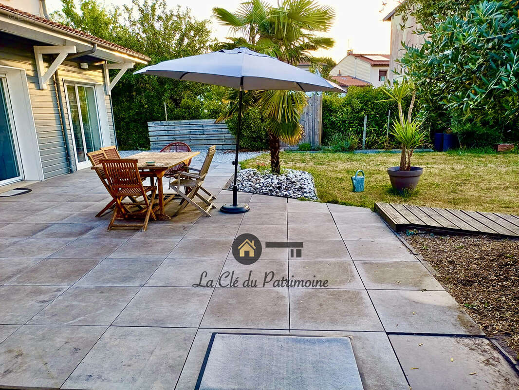 Maison 6 pièces 150 m2 - Pessac - Jardin avec Piscine - Garage - photo 24