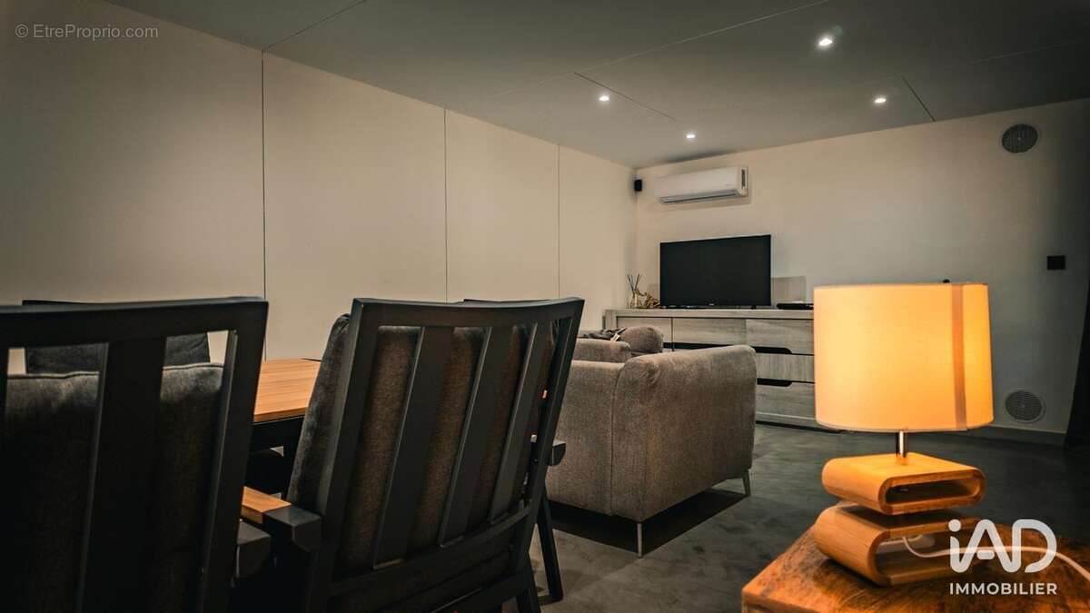 Photo 8 - Appartement à L'ETANG-SALE