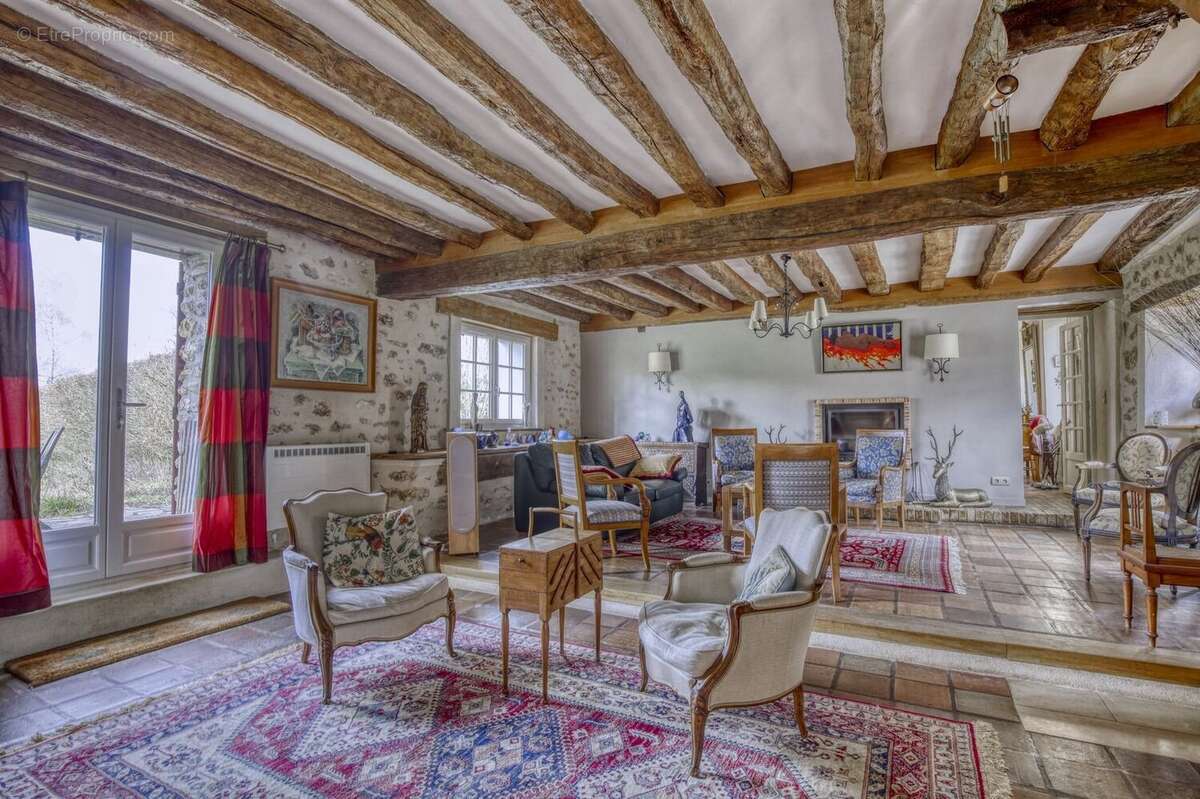 Maison à SAINT-FORGET