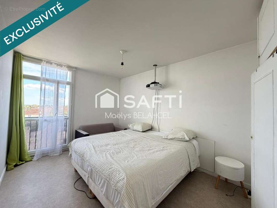 Photo 6 - Appartement à RIS-ORANGIS